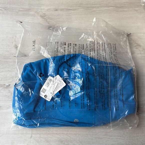 Lululemon Align Asymmetrical Bra *Light Support, C/D Cup - Blue New With Tags - Picture 7 of 7